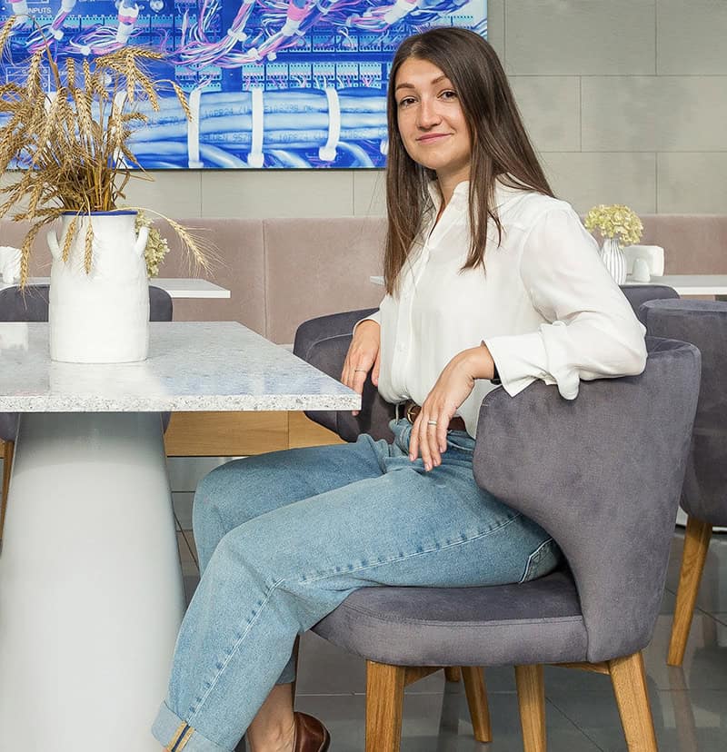 Anna Suvorova